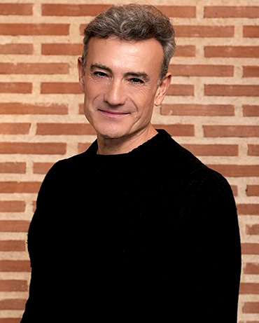 Ponente Felipe Isidro